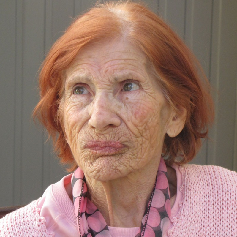 Dora Elías