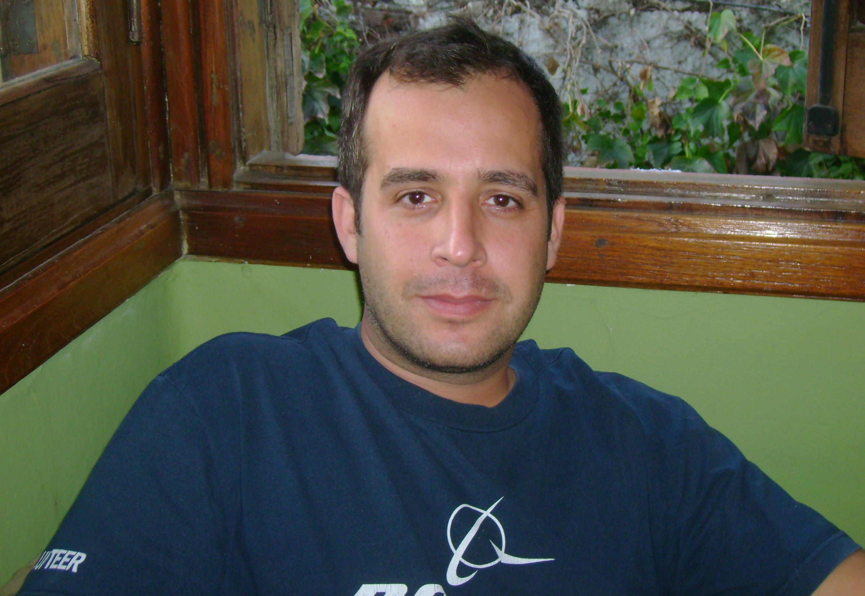 Matías, hermano que busca