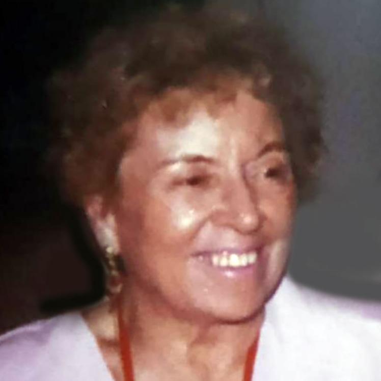 Mercedes Campos De Garralda